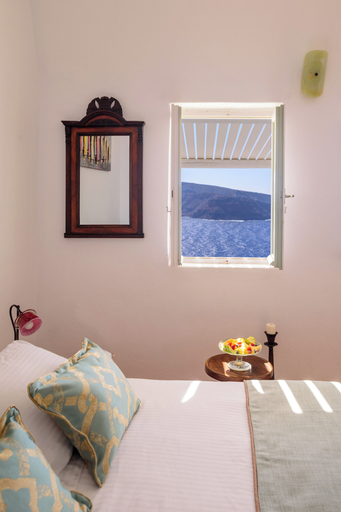 Bedroom 3, Fanari Villas Santorini, South Aegean