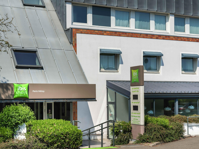 Exterior & Views 2, ibis Styles Paris Velizy, Yvelines