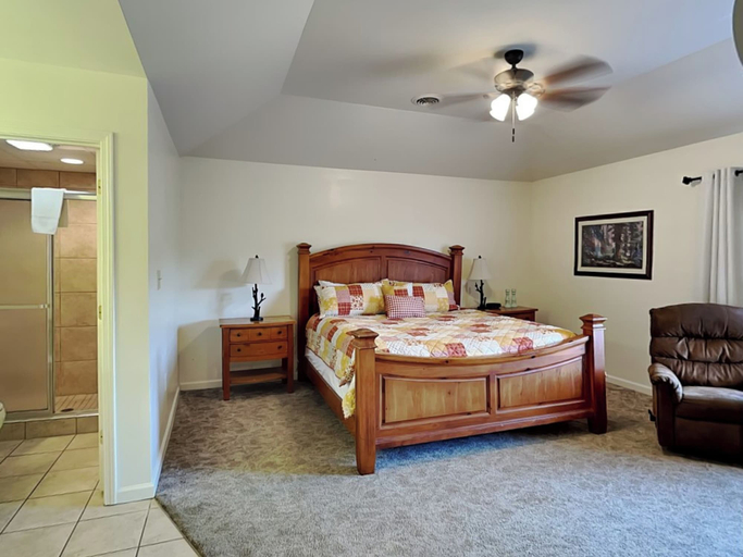 Bedroom 3, Beyond Blessed by Jackson Mountain Rentals, Sevier