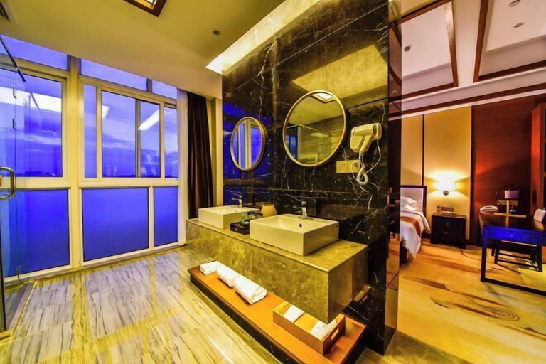 Bathroom 4, Jin Du International Hotel, Xuancheng