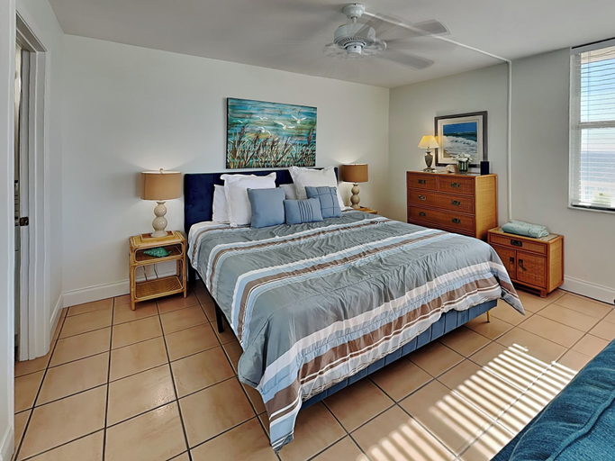 Bedroom 3, Estero Beach and Tennis 703B by Distinctive Beach Rentals, Lee