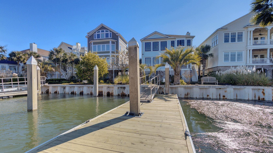 Exterior & Views 2, 20 Morgan Place Drive by Avantstay Waterfront Home w/ Private Dock, Charleston