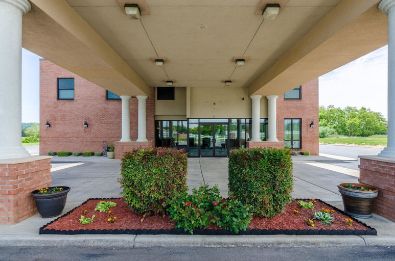 Exterior & Views 2, Motel 6 Lexington, VA, Rockbridge