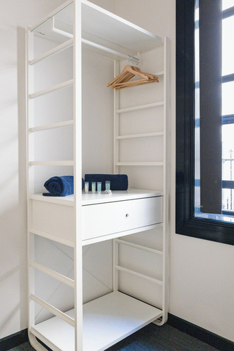 Bedroom 3, Wake Up! Bondi Beach - Hostel, Sydney