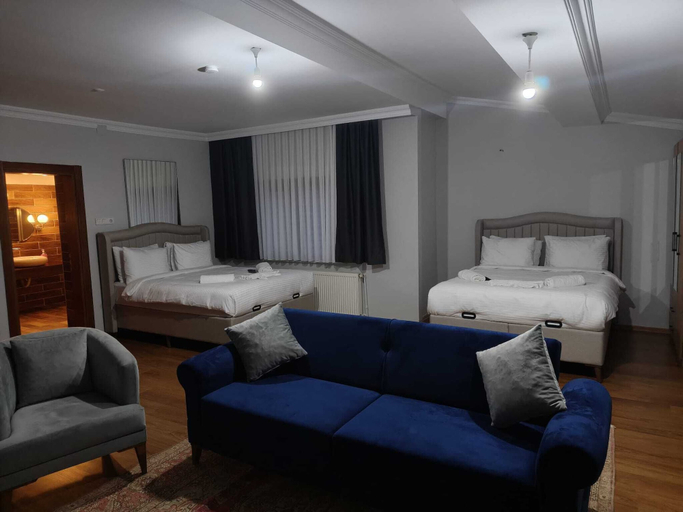 Bedroom 2, Royal Garden Suite and Hotel, Şişli