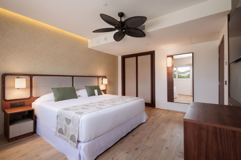 Bedroom 3, Hotel Riu Guanacaste - All Inclusive, Carrillo