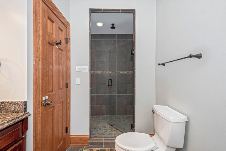 Bathroom 3, Limitless Joy by Taylor Made Deep Creek, Garrett