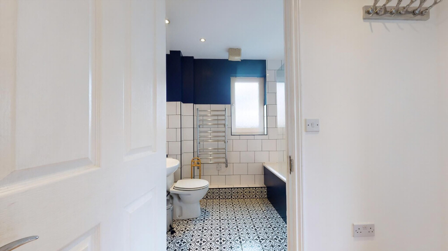 Others 2, Cozy Hackney Apartment, London