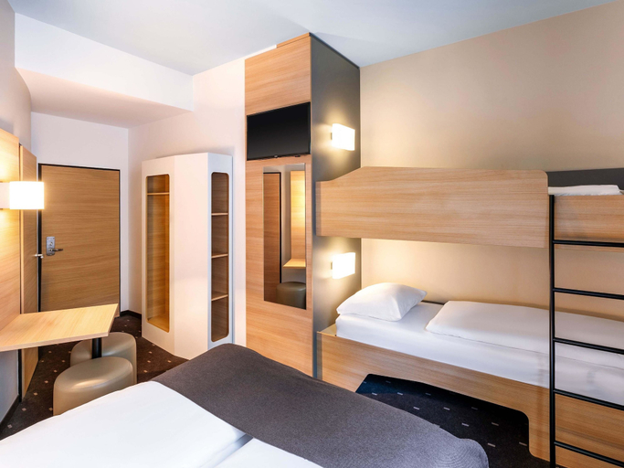 Bedroom 3, B&B Hotel Hildesheim, Hildesheim