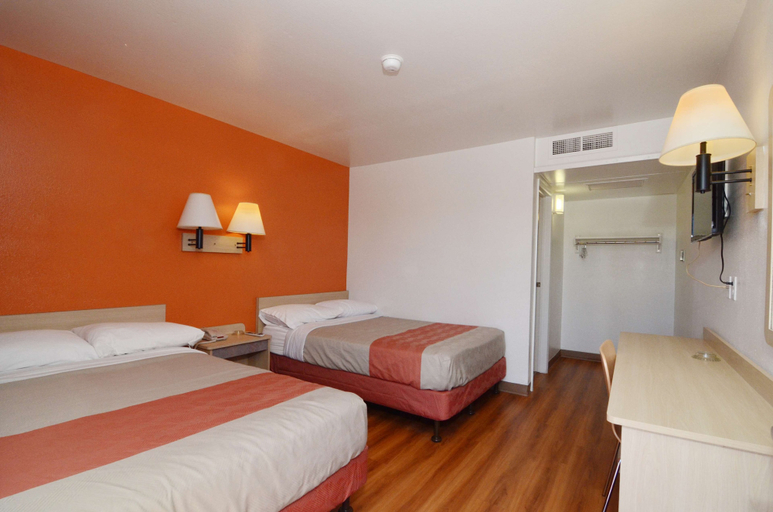 Bedroom 2, Motel 6 Indio, CA - Palm Springs, Riverside