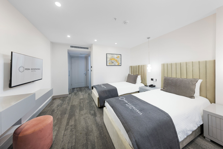 Bedroom 3, Pera Bosphorus Hotel, Beyoğlu