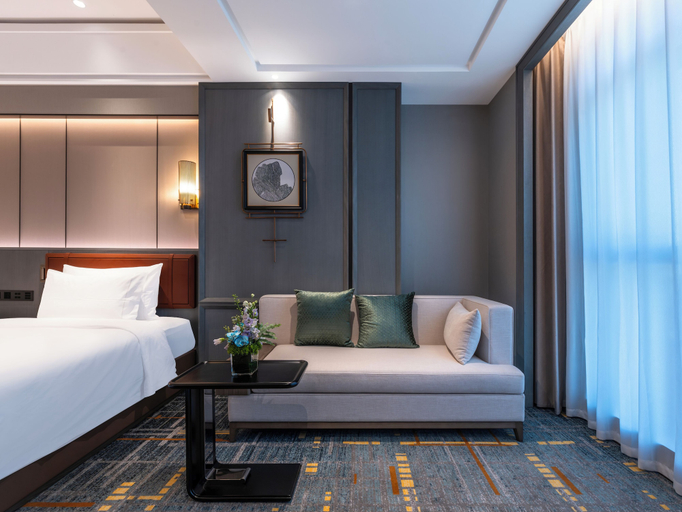 Bedroom 3, Wyndham Grand Plaza Royale Ningbo, Ningbo