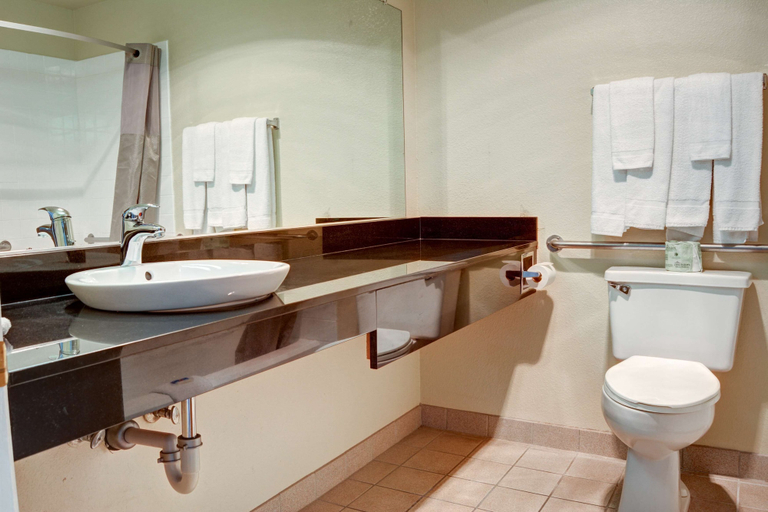 Bathroom 4, Motel 6 The Dalles, OR, Wasco