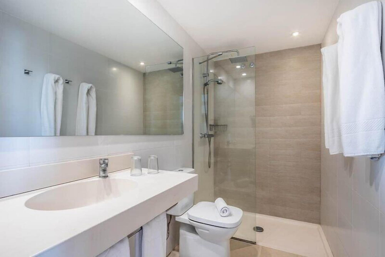 Bathroom, Servatur Edén & Buganvillas, Las Palmas