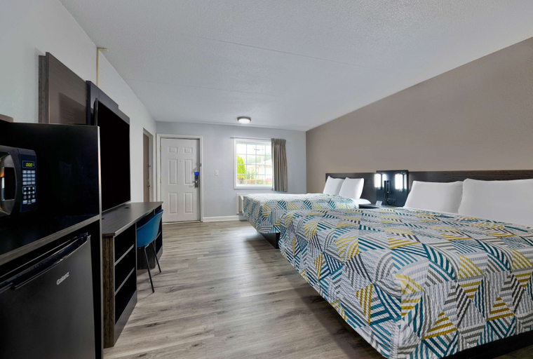 Bedroom 3, Motel 6 Corbin, KY, Whitley