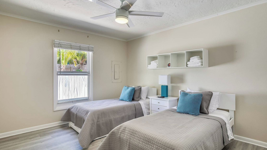 Bedroom 4, Flagler's Oasis by Avantstay Tropical Key West Escape Private Pool Month Long Stays Only, Monroe
