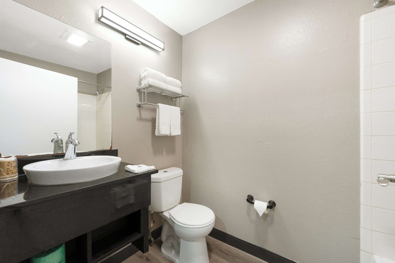 Bathroom 5, Studio 6 Extended Stay Tucker GA Atlanta Northlake, DeKalb