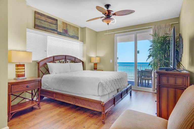 Bedroom 2, Splash 207e, Bay