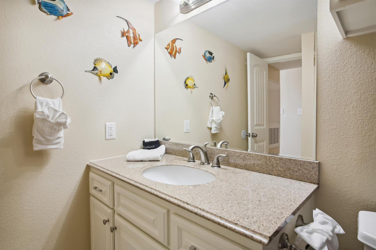 Bathroom, Abundant Relaxation by Ryson Vacation Rentals, Galveston