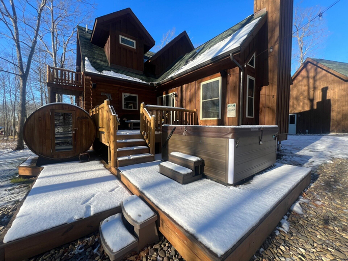 Exterior & Views 2, Big Log Lodge by Taylor Made Deep Creek, Garrett