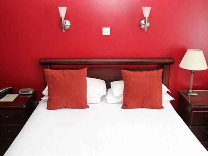 Bedroom 4, Thanington Hotel, Kent