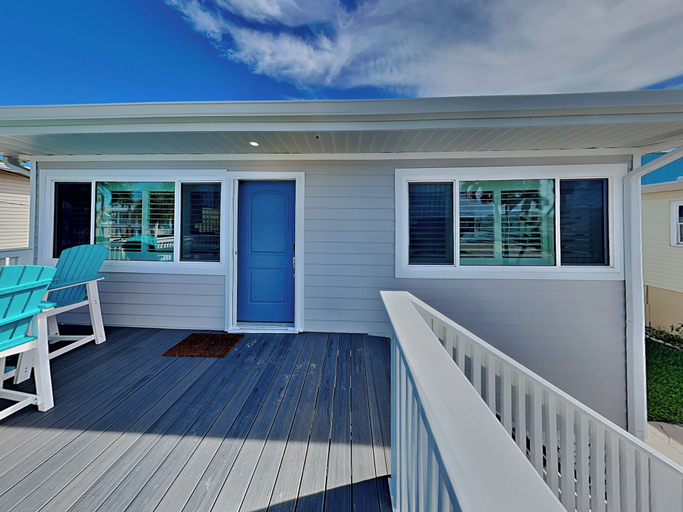 Exterior & Views, Doc's Cottage by Distinctive Beach Rentals, Lee