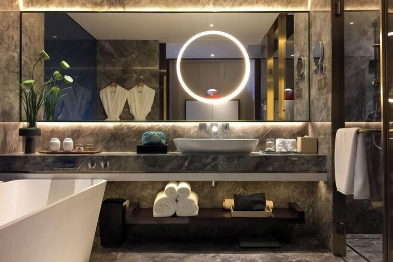 Bathroom 4, Lotus Villa Hotel, Liuzhou
