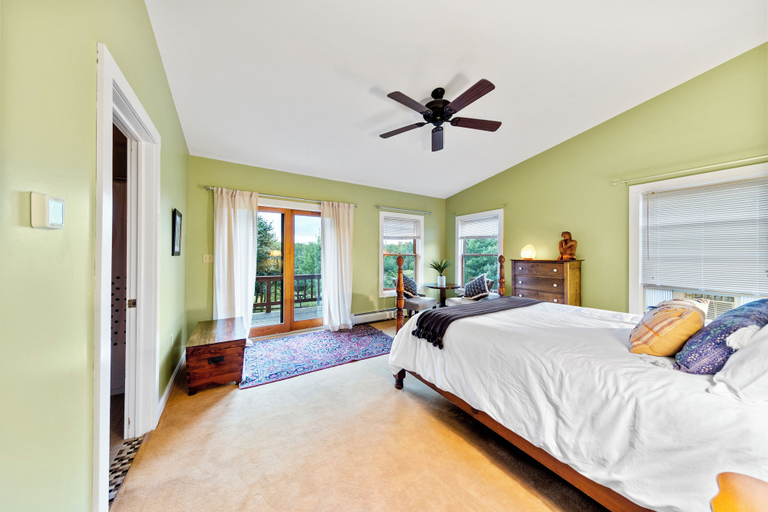 Bedroom 2, Point au Roche Lodge, Clinton