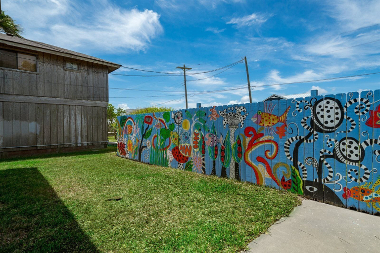 Exterior & Views 2, Moon Mirror Bay by Miss Kitty’s, Aransas