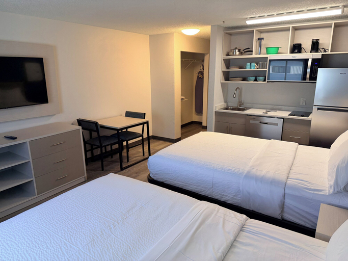 Bedroom 3, MainStay Suites Indianapolis Northwest - College Park, Indianapolis