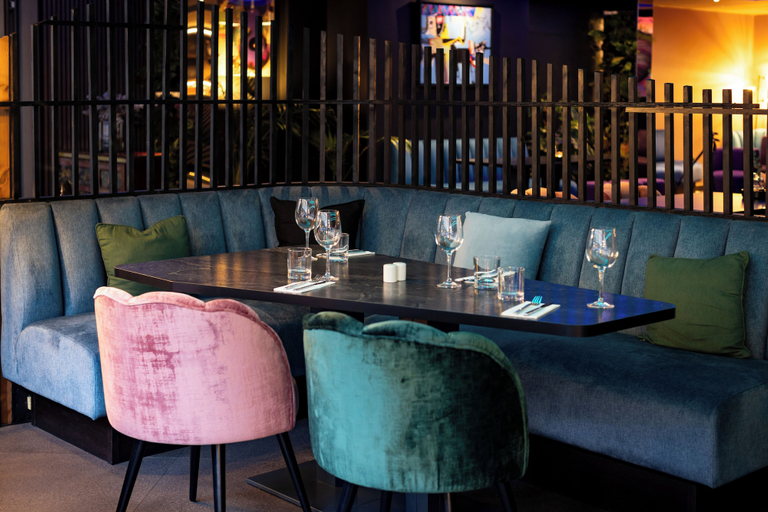 Food & Drinks 5, Hotel Xanadu, London