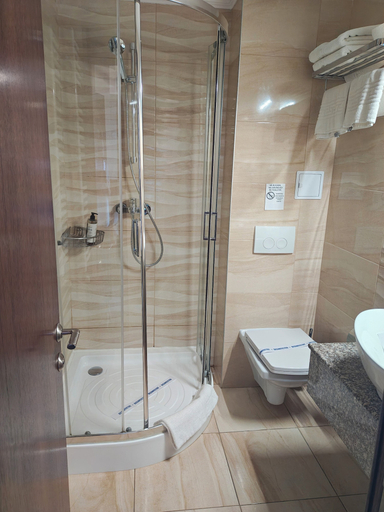 Bathroom 4, Hotel Bueno, Constanta