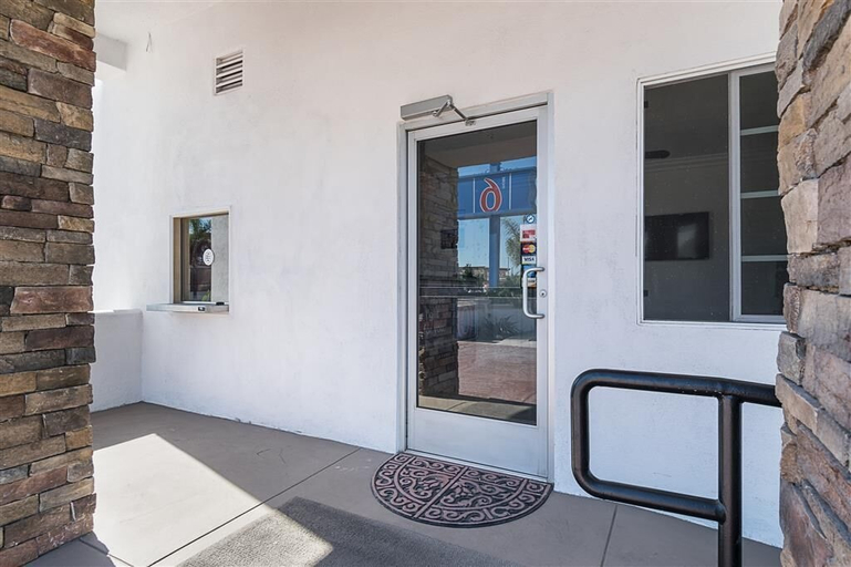 Others 5, Motel 6 Lomita, CA, Los Angeles