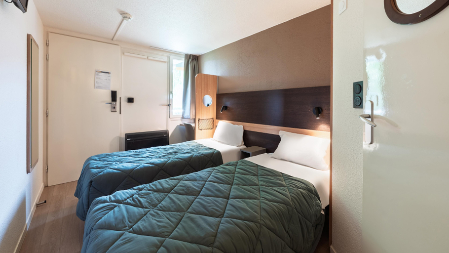 Bedroom 3, Premiere Classe Lille Nord - Roncq, Nord