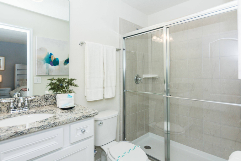 Bathroom, Fabulous Single Home w/ Pool at Solterra Resort, Polk