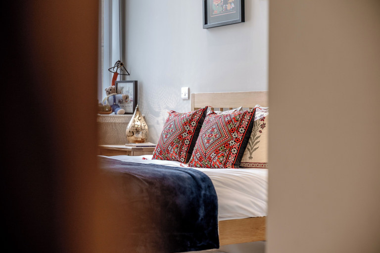 Bedroom 3, Unique Victorian Apartment in Edinburgh, Edinburgh