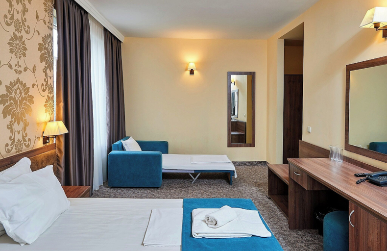 Bedroom 3, Hotel Forum, Nesebar