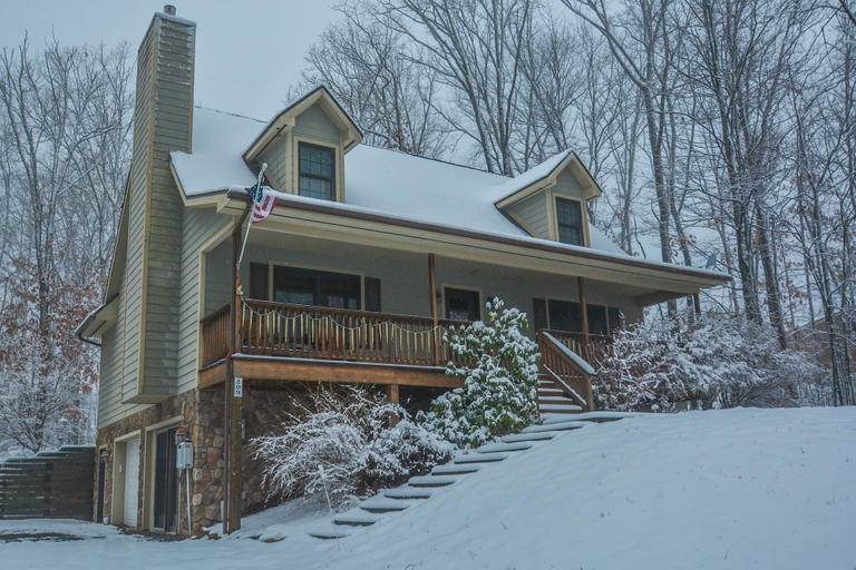 Exterior & Views 2, Sparky's Lodge by Taylor Made Deep Creek, Garrett