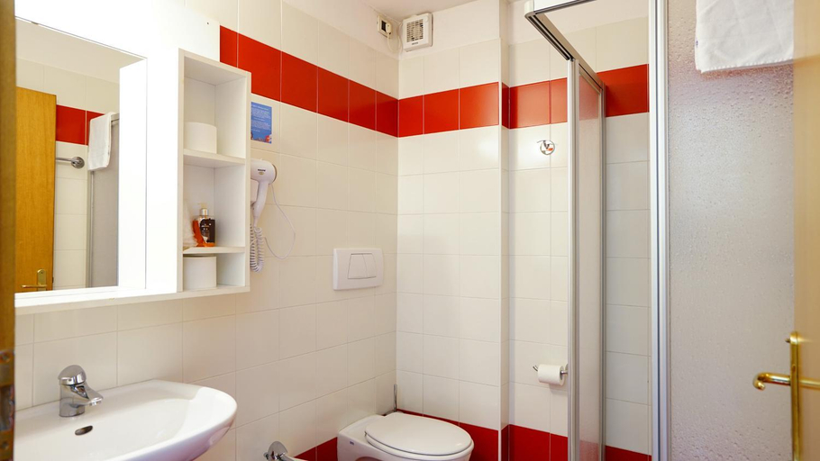 Bathroom 3, Soggiorno Dolomiti, Trento