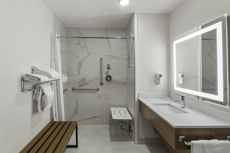 Bathroom 4, Baymont by Wyndham Rock Springs, Sweetwater