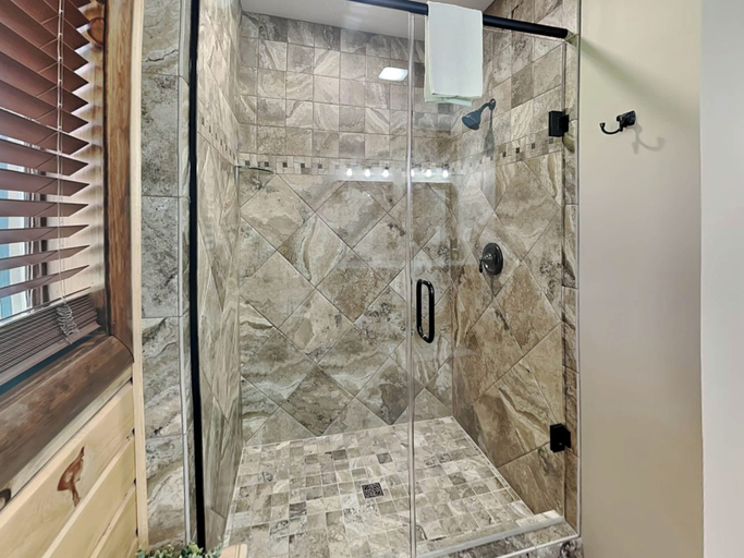 Bathroom 3, Falcon's Landing by Taylor Made Deep Creek, Garrett