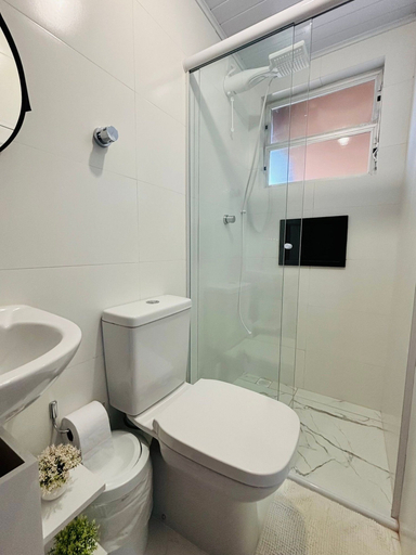 Bathroom 3, Residencial Morada do Sol, Florianopolis