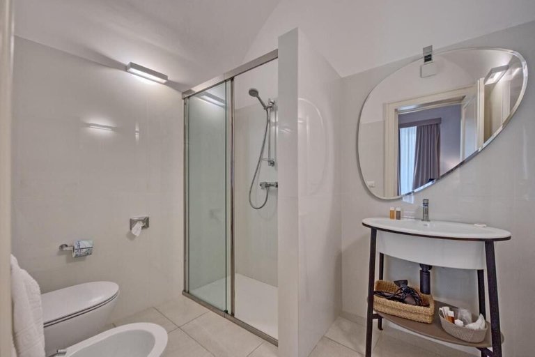 Bathroom 5, Relais Corte Palmieri, Lecce