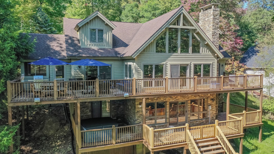 Exterior & Views 1, Loch Nest by Taylor Made Deep Creek, Garrett
