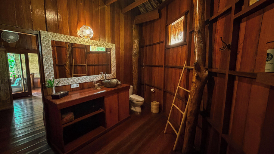 Bathroom 4, Gili Treehouses, Lombok