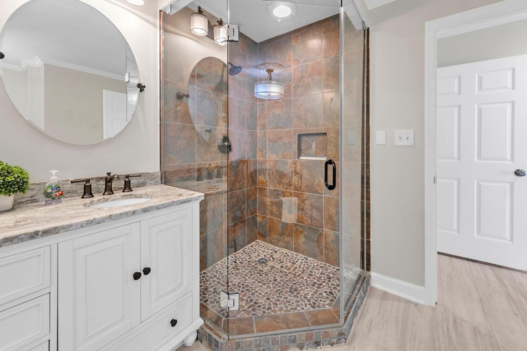 Bathroom 3, Sterling Beach #301, Bay