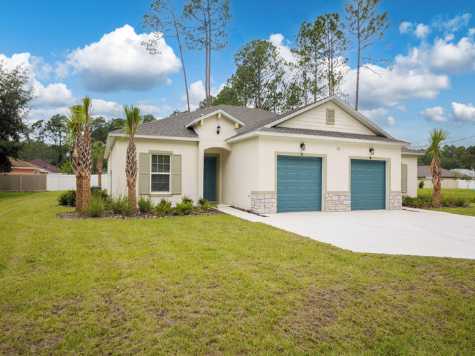 Exterior & Views 2, Breezy Villa by Distinctive Beach Rentals, Flagler