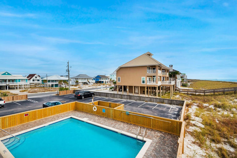 Sport & Beauty 4, Sundunes 111, Escambia