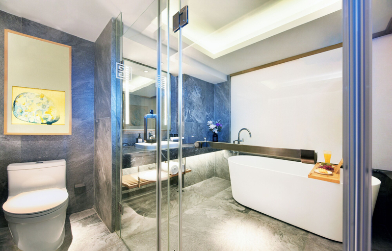Bathroom 3, Royce Hotel Shenzhen, Shenzhen