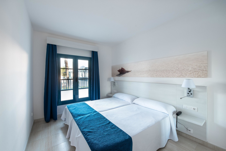 Bedroom 3, THB Tropical Island Aparthotel, Las Palmas